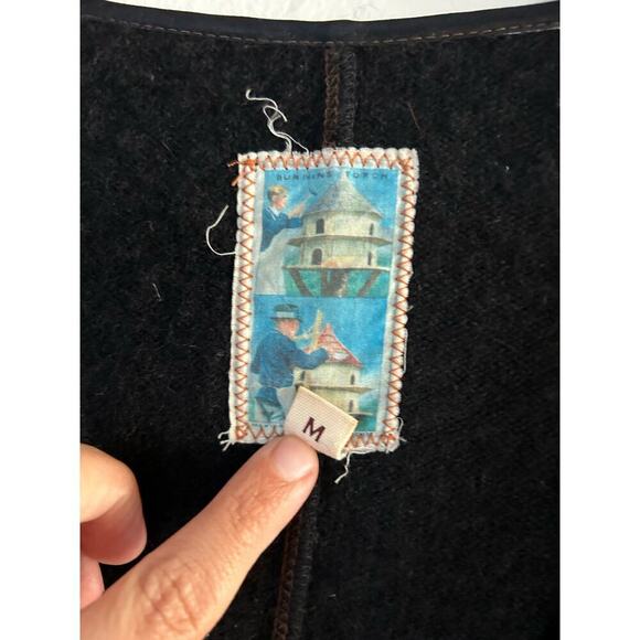 Burning Torch Cashmere Cardigan - Picture 6 of 8